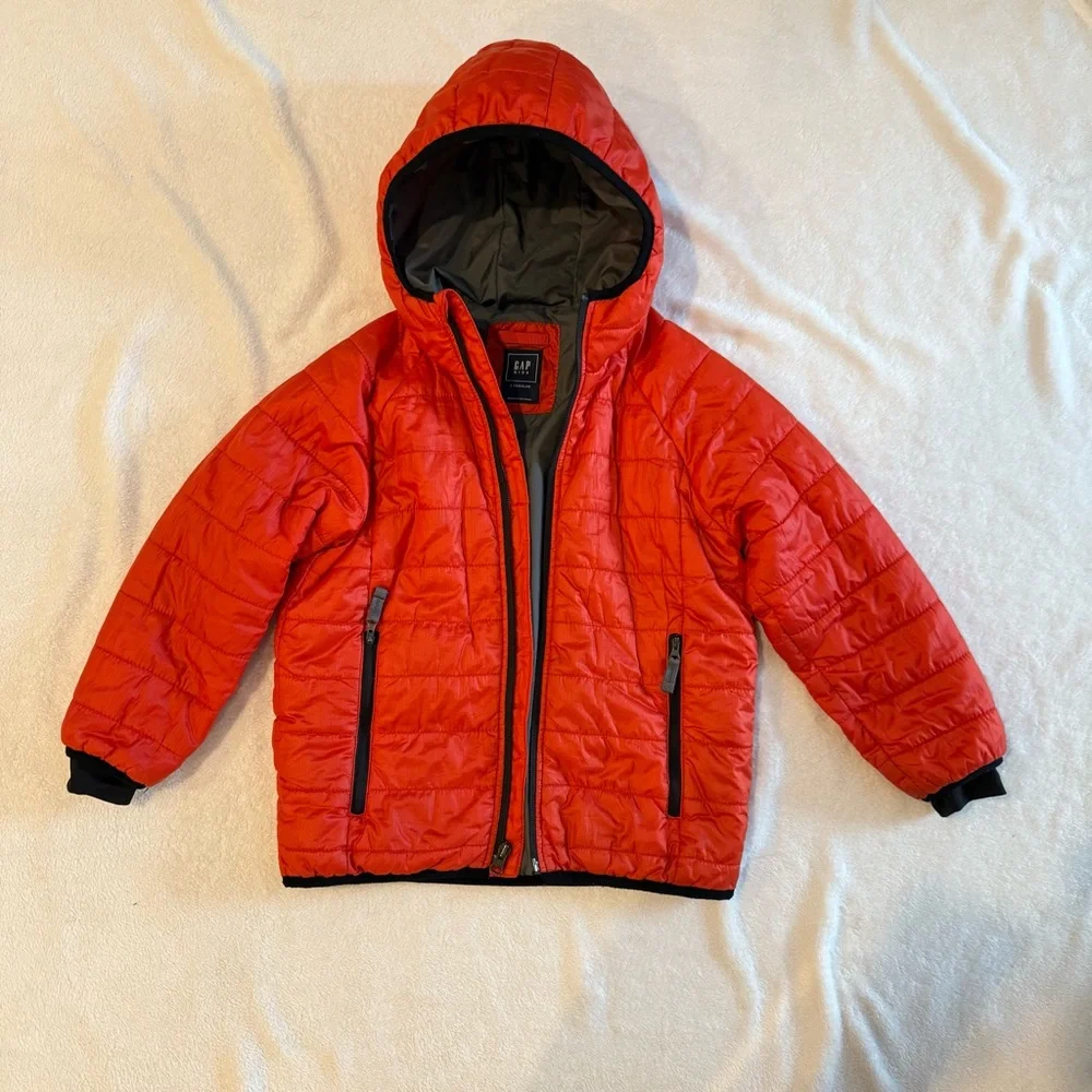 Gap boys lightweight primaloft puffer hood Small 6/7